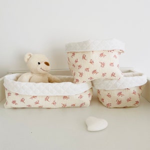 Paniers de rangement en double gaze de coton fleuri pour chambre bebe ou salle de bain