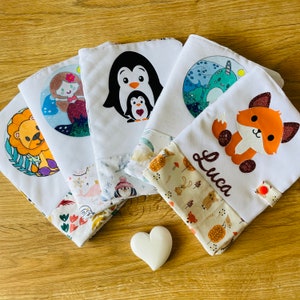 Protège carnet de santé personnalisable avec des animaux