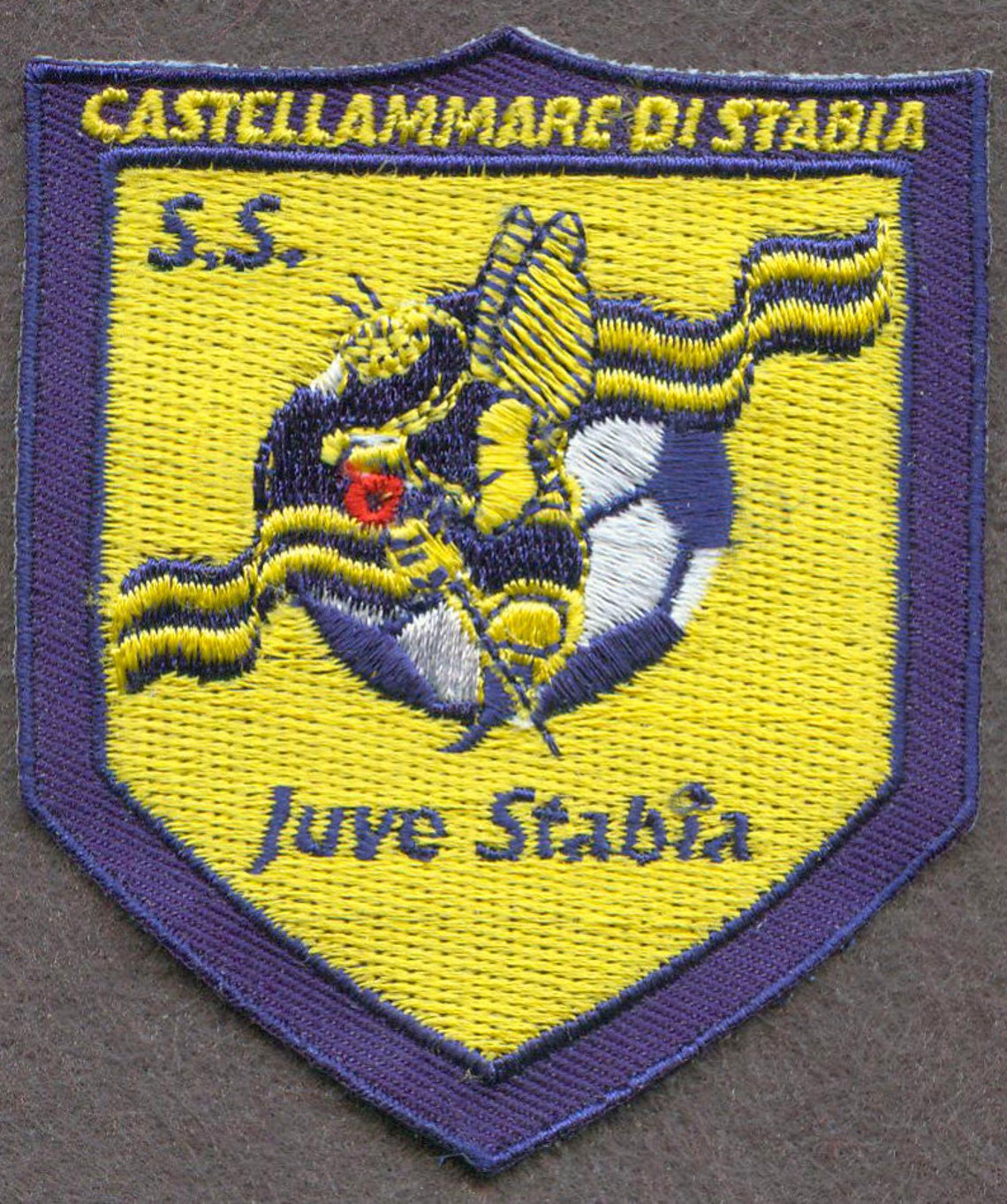 SS Societa Sportiva Juve Stabia Italy Football Badge Iron On Etsy SS Societa Sportiva Juve Stabia Italy Football Badge Iron On Etsy