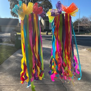 Fiesta Ribbon Chandelier image 3