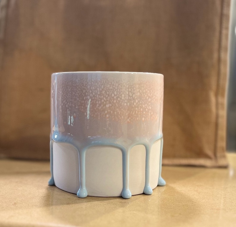 March Limited Edition Drizzle Glaze Pots Pink-blue(M)