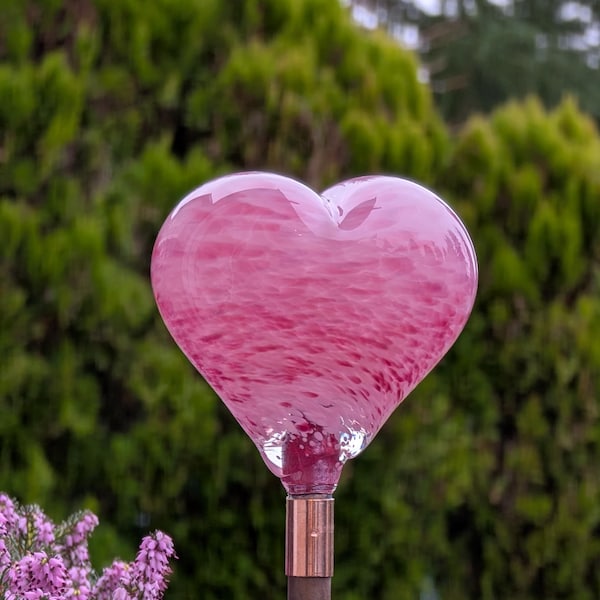HEART (light pink/pink) Glass Garden Art Decor Glass Hand Made Outdoor Sculpture MALA