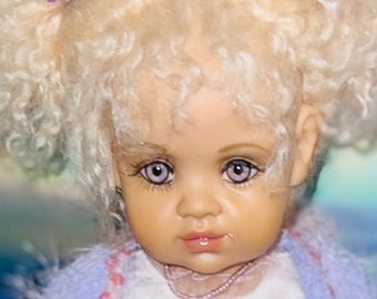 Haunted Doll Serena. Pleidian Alien-Positive Energy-Spiritual Awakening Guide