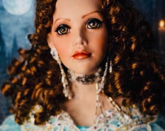 Muñeca Embrujada Fénix - Bruja Ancestral - Magia Muy Poderosa - Espíritu Muy Activo