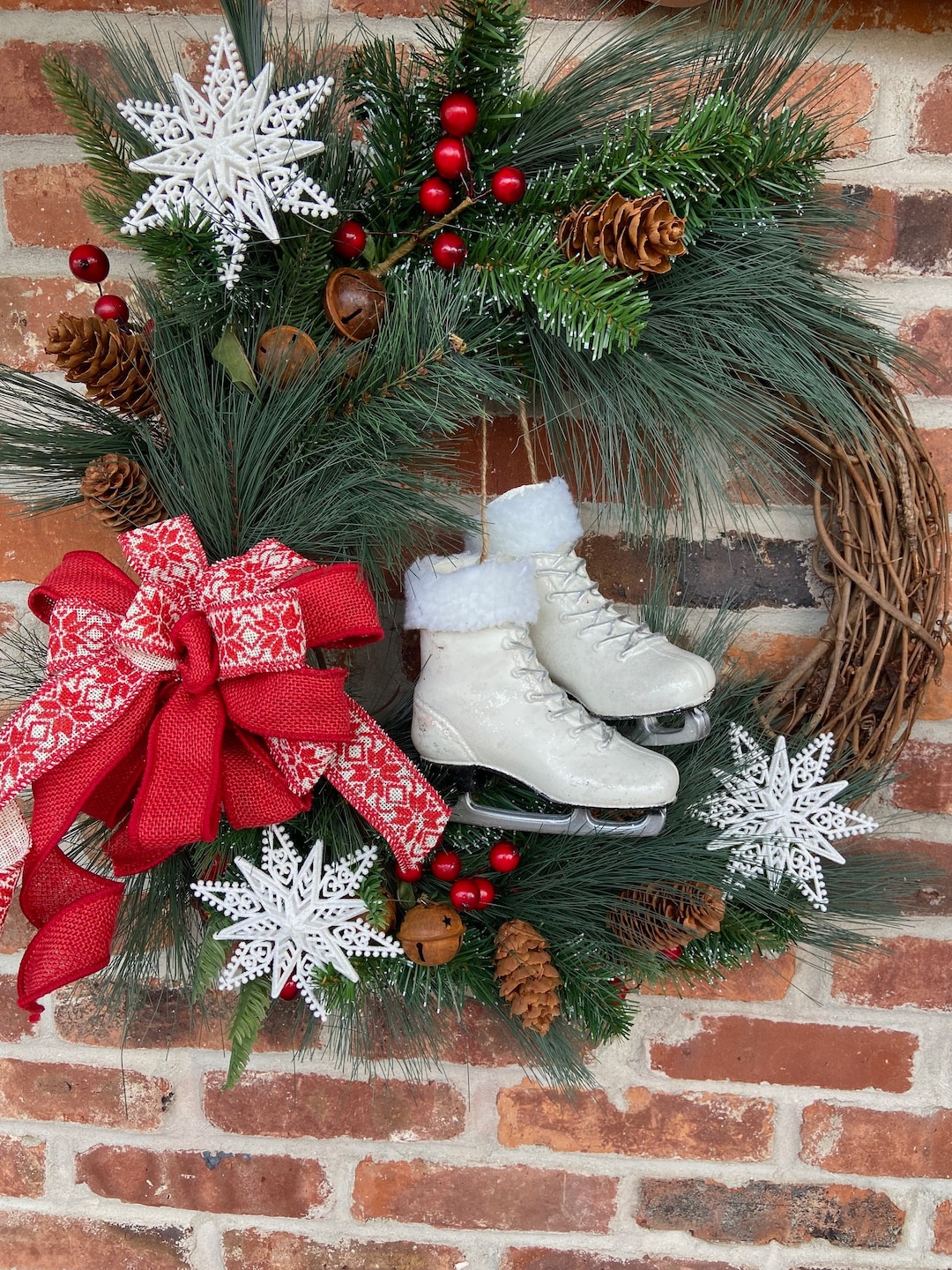 Ice Skate Wreath, Winter Grapevine Wreath, Winter Wreath, Snowflake