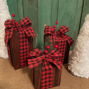 Rustic Wood Christmas Present Trio: Plaid Ribbon Holiday Decor - Etsy
