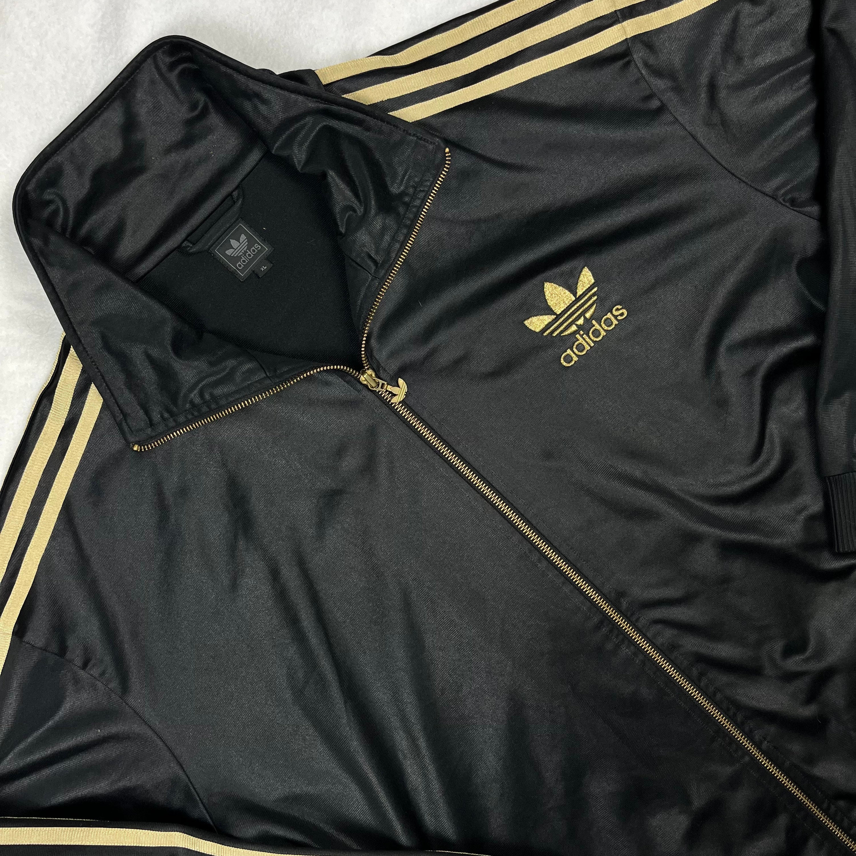 adidas track suit xl