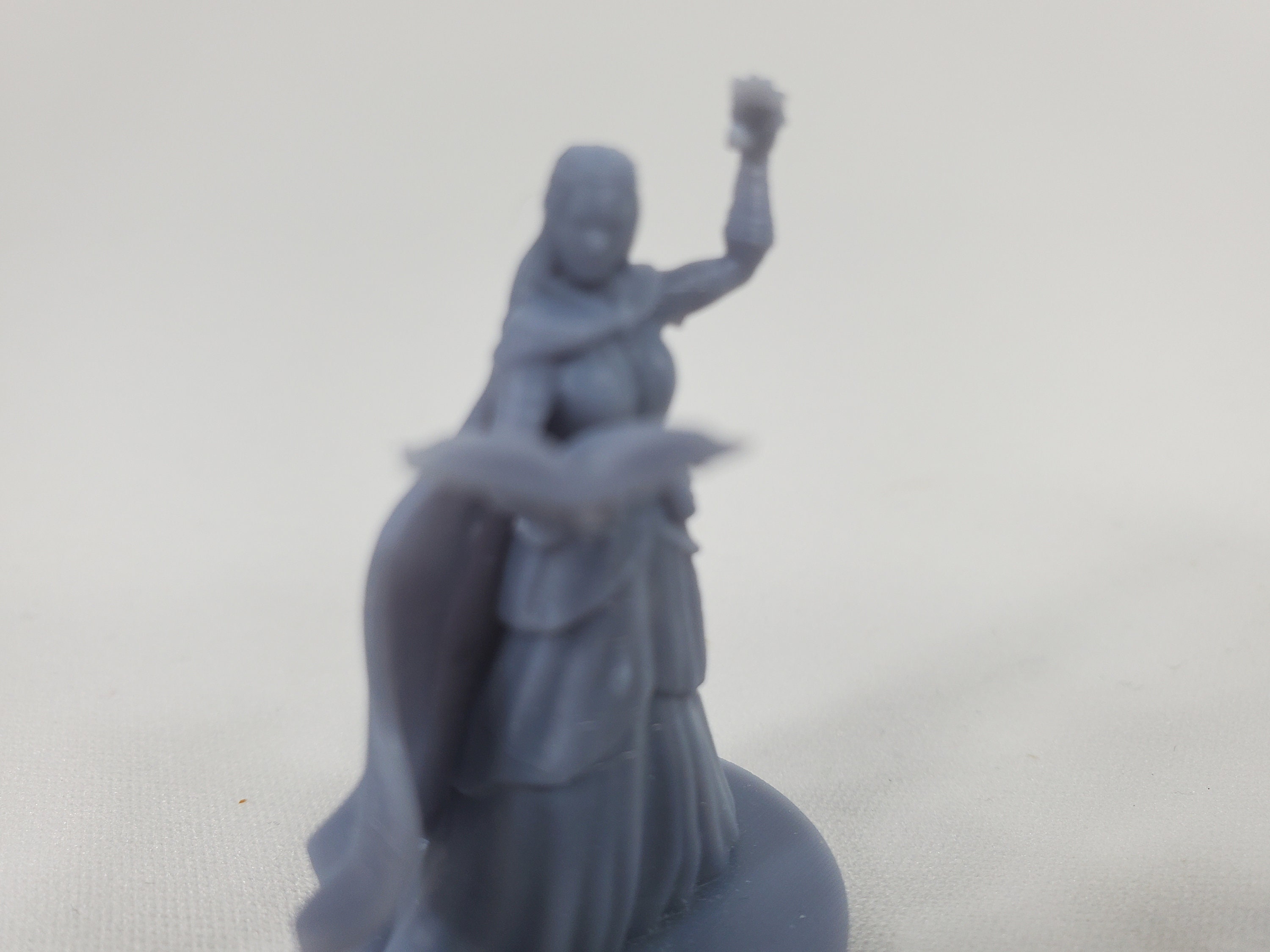 Arch Mage Female | MZ4250 | 28mm | Dungeons and Dragons | Tabletop ...