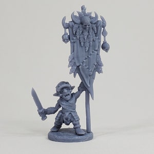 Command Group Flag Bearer | Kyoushuneko | 28mm | Dungeons and Dragons | Tabletop | Terrain | RPG | DnD | D&D | Pathfinder | 40k | 5E | Minis