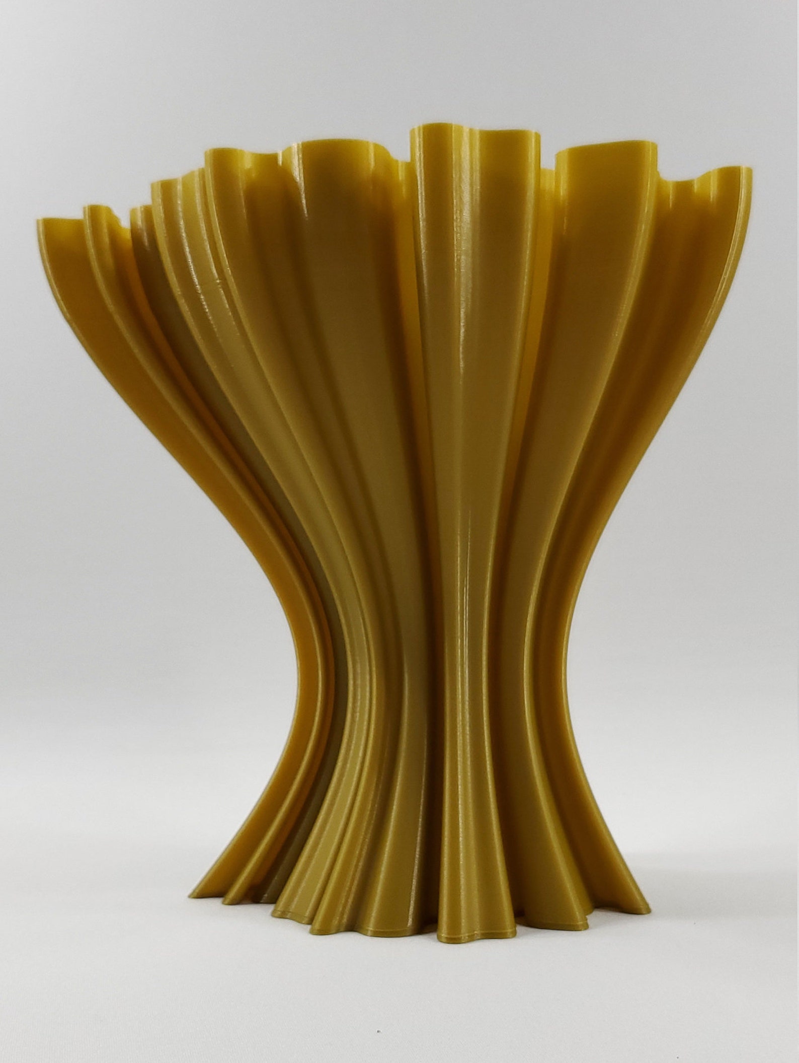 3D Printed Modern Wavy Vase for dry flowers or plants Etsy