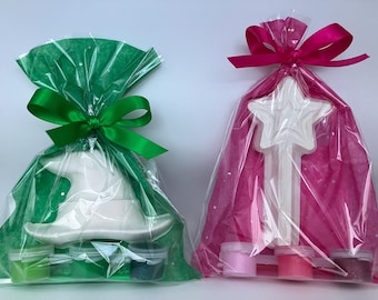 paint your own witch party bags, witch party favours, party bag fillers, kids craft sets, fun party themed party bags, party activities