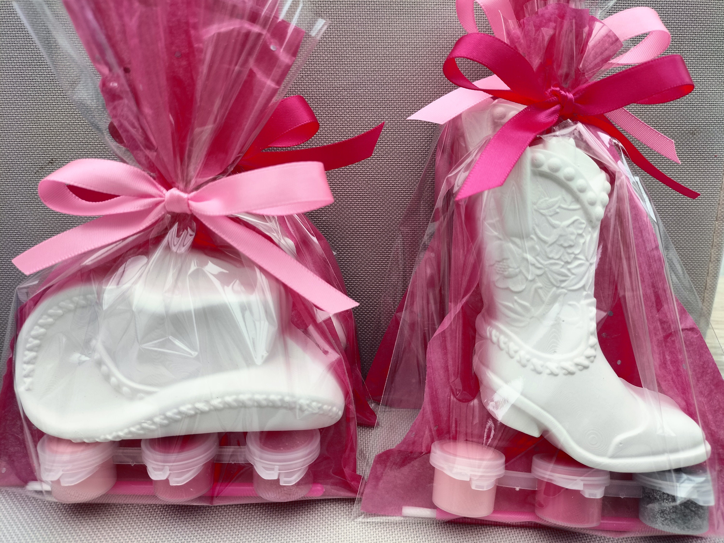 Cowboy/cowgirl party bags, paint your own cowboy/cowgirl hat and boot, kids party favours, party bag fillers, themed party bags,