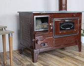 Wood and coal-burning stove with enamel-coated cast-iron oven, stove, oven stove, cooker stove