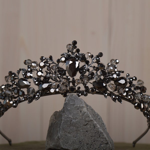 Wedding Tiara Crystals Crown Bride Bridal Accessories Head Hair Rhinestone Diamond Black Diadem