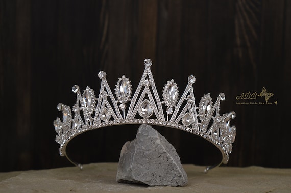 Wedding Tiara Crystals Silver Crown Bride Bridal Accessories  display picture 1