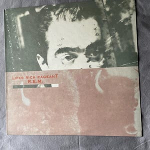 R.E.M. Life’s Rich Pageant Vinyl Record Album!  Rare Find! I.R.S. Records 1986