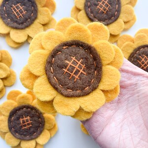 1 Large Felt Sunflower - 10cm | Sunflower Decor, Sunflower Garland ...