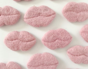 1 Pink Felt Kiss Lips | Valentine Decor, Valentine Toys, Valentine Ornaments, Valentine Sensory Play, Flisat Table, Valentine’s Day
