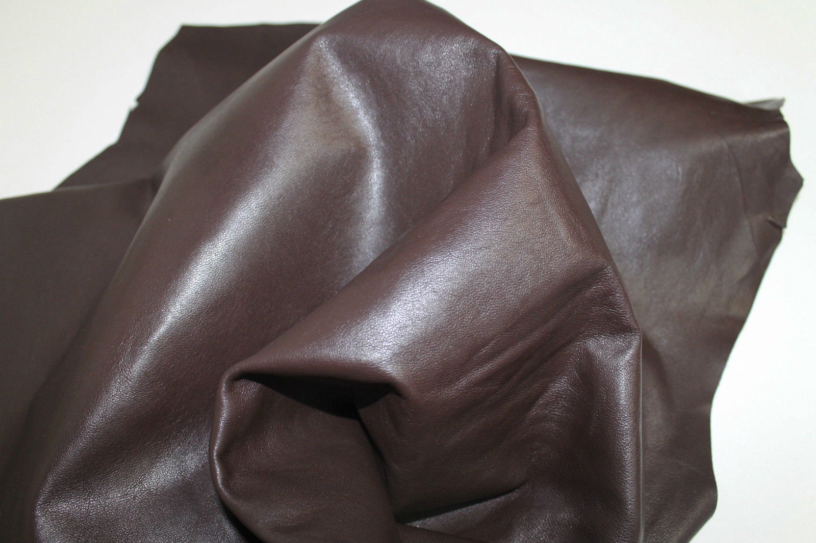 Purple Genuine Leather Real Lambskin Hides, Soft Finish Sheepskin Bookbinding  Cloth Fabric Craft Material 5-6 Sqt 0.5-0.6 Mm Get a Full Skin 