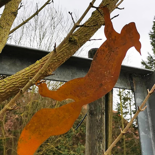 Gartendekoration - Eichhörnchen "Frieda" aus CORTEN-Stahl (Edelrost-Optik)