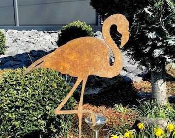Garden stake flamingo made of CORTEN steel (rust look)