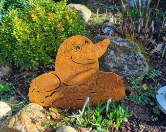 "Monty" mole garden stake made of CORTEN steel