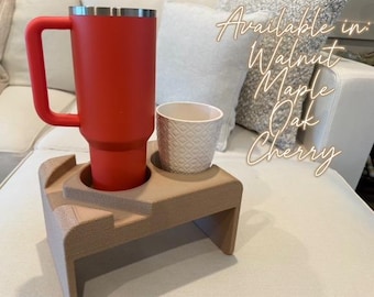 Podwójny uchwyt na kubki 7th Avenue Armrest | Uchwyt na napoje i pilota na kanapę | Organizer na sofę | Pasuje do podłokietnika 7th Avenue o szerokości 9 cali
