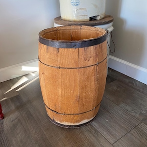 Vintage Farmhouse Wood Barrel With Metal Rings and Fencing Plant Stand Flower Pot