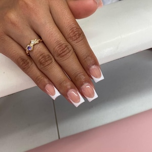French Tip Press-on