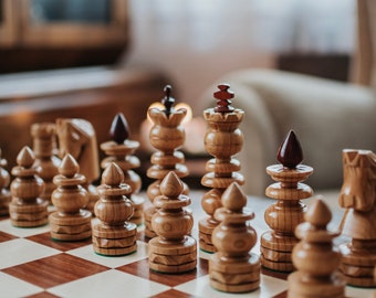 Prestigious Wooden chess board, large inlaid cassette, wooden game, Bizant style chess board, chess sets with boards, handmade gameWITH LOVE