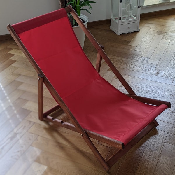 Chaise longue rouge, en bois, imprégnée, salon de jardin, moment de détente, chaise de jardin, chaise longue confortable, traditionnelle, naturelle, faite AVEC AMOUR