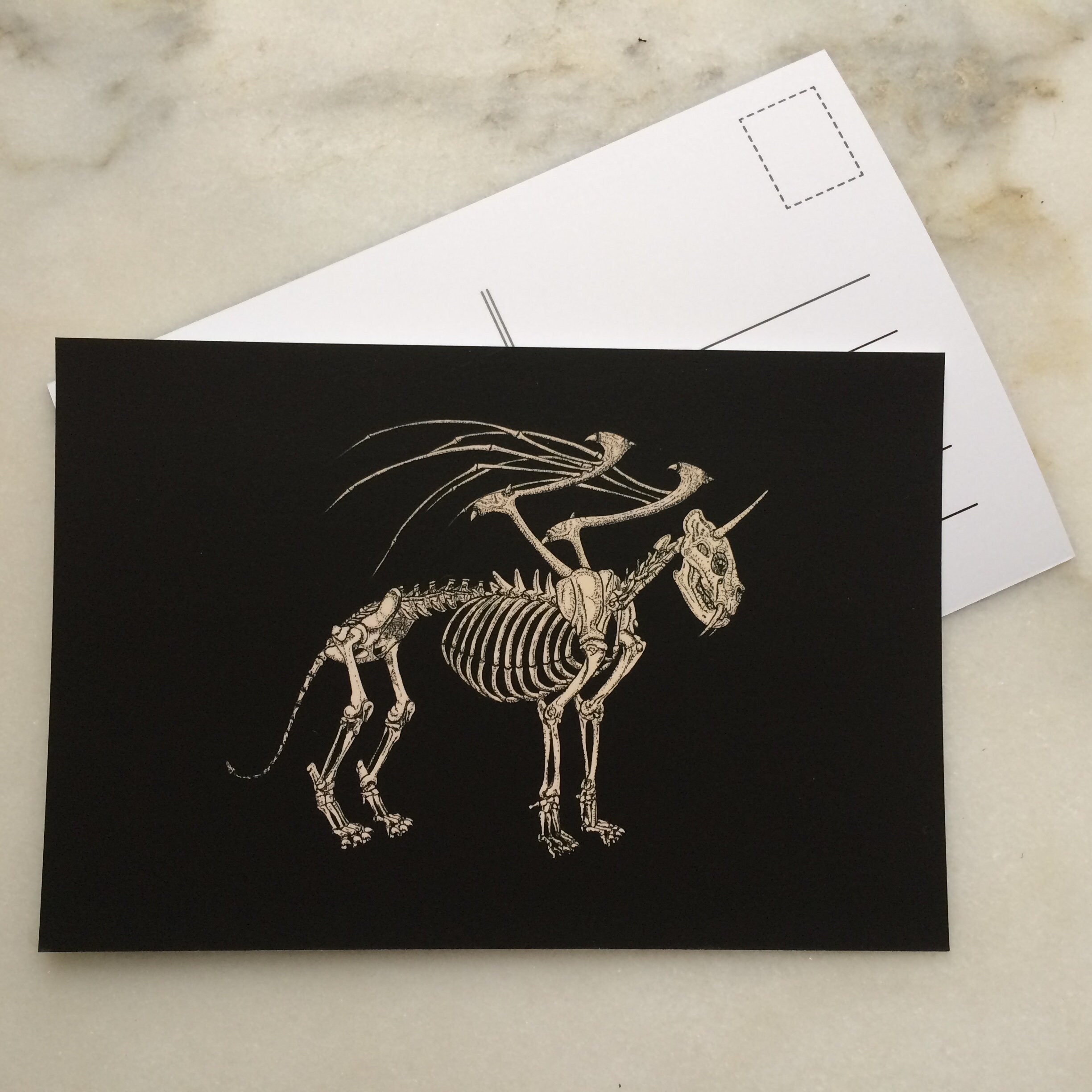 EinhornSkelett mit Flügeln und Reißzähnen Dunkle Postkarte Etsy