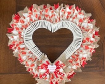 DEDEMCO Valentines Day Wreath Wood Heart Shaped Wreath 18 Inch,10 LED Prelit Heart Valentines Wreath Rustic Twig Battery Operated for Wedding Party Door Decor