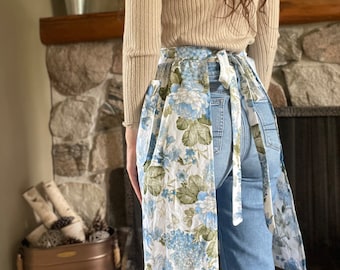 Prairie Half Apron | Old Fashioned Style | Cotton | Metallic Blue Butterfly Floral