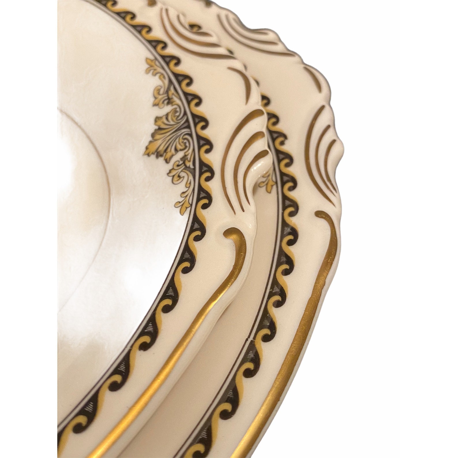Old Ivory Syracuse China - xxcecip