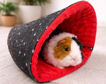 Cozy Guinea Pig Hide – Soft Fleece Hidey for Guinea Pig Cage, Handmade Small Pet Shelter, Safe Bedding Spot