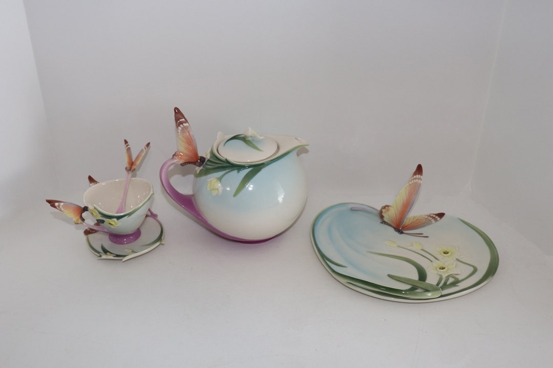 Franz Collection Papillonbutterfly Collection Cup and Saucer Set With