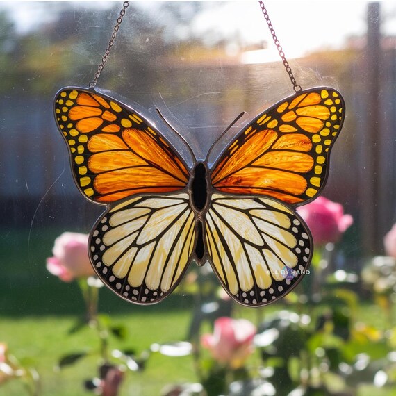 Monarch Schmetterling Buntglas Sonnenfänger – Handgefertigter Fensterhang 18,5x15 Cm