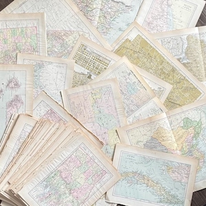 Antieke kaarten. Wegen, landen, steden, staten.  Uitvouwbare antieke papieren documenten - kleurrijk ontwerp, knutselkavel. Journal, Ephemera (één kaart)