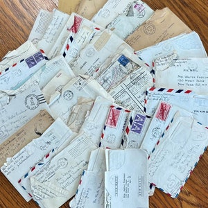 Cartas de amor de la Segunda Guerra Mundial: documentos personales manuscritos antiguos/vintage, correspondencia de guerra, sellos/sobres, lotes de cápsulas del tiempo de papel.