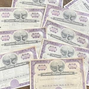 1) Columbia Motion Pictures. Certificados de acciones antiguos/vintage de la década de 1960 - Papel efímero/piezas para scrapbooking. Lote, cartas/escritas a mano.
