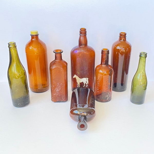 SET OF 8) Antique Amber/Green Medicine & Food Extract-Bottle Display, Applied Top and Machine Made Cork/Screw Top Bottles. 1910-1950