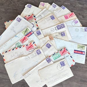 Cartas de la década de 1940: documentos personales manuscritos antiguos/vintage. Correspondencia. Sellos/sobres: cápsulas del tiempo de papel.