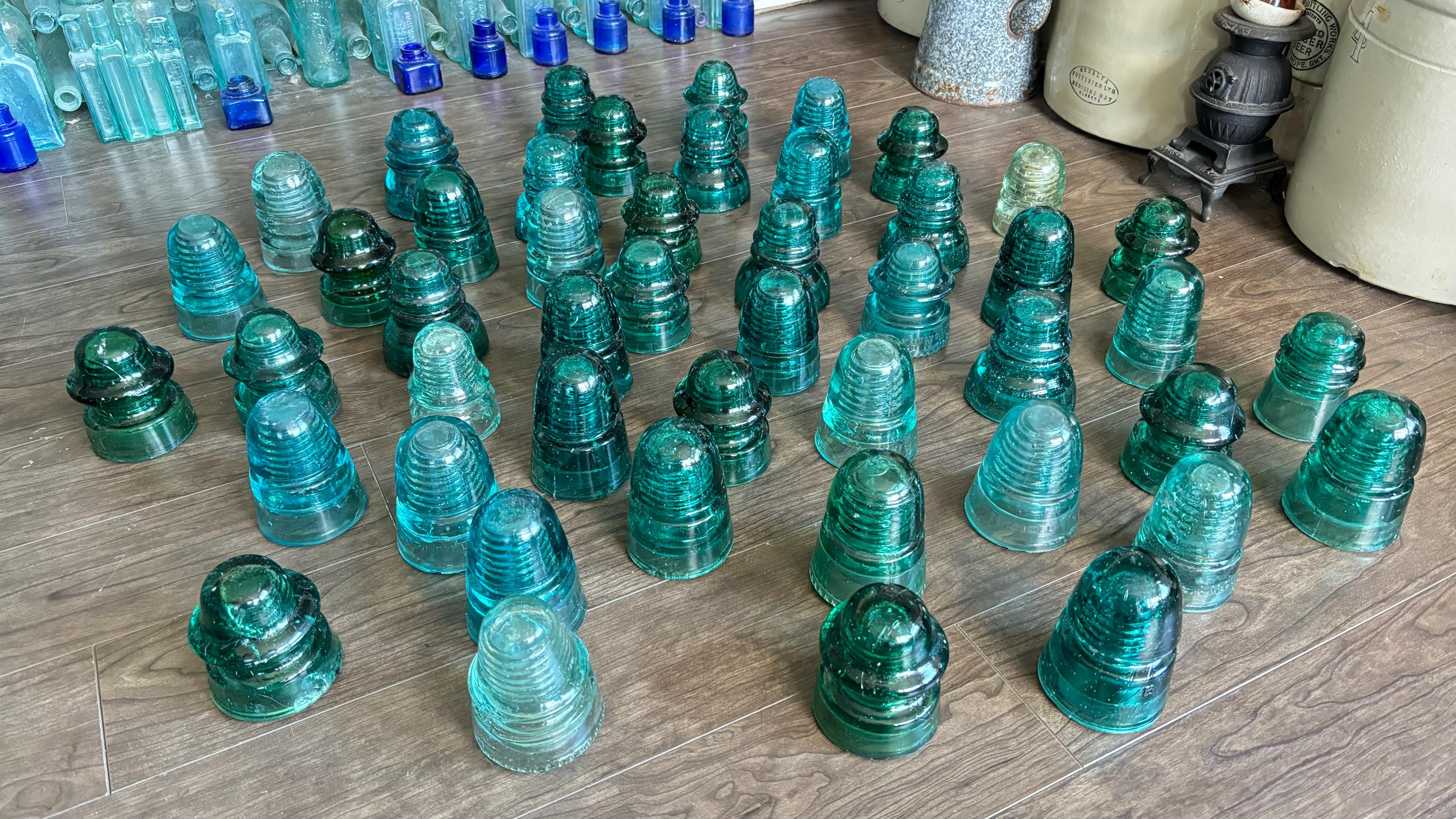 アンティークアクアガラス電信碍子（3個セット）：鉄道装飾品。歴史的 