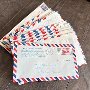 5) Solider Brieven uit de jaren 1950-aan vriend-antieke/vintage persoonlijke handgeschreven documenten., oorlogscorrespondentie. Stempels/enveloppen - Paper Time Capsule