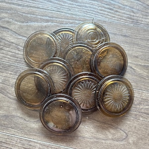 SET 10) Bernstein / Gelb Eingerückte Antik-Vintage Glaskrone Einmachglas Einmachdeckel. Standardgröße /Dominion/Geprägt/Corona/Slick/Juwel/Edelstein