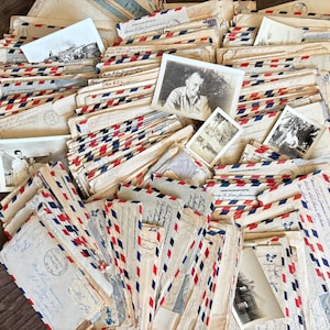 Lettres D'amour Et Documents Manuscrits De La Seconde Guerre Mondiale. Enveloppes « No Stamps » American Pride Notes/Battlefield Correspondence-APO Army War Letters