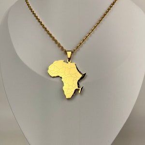 Collar con mapa de África: mapa completo y fronteras de países trazadas