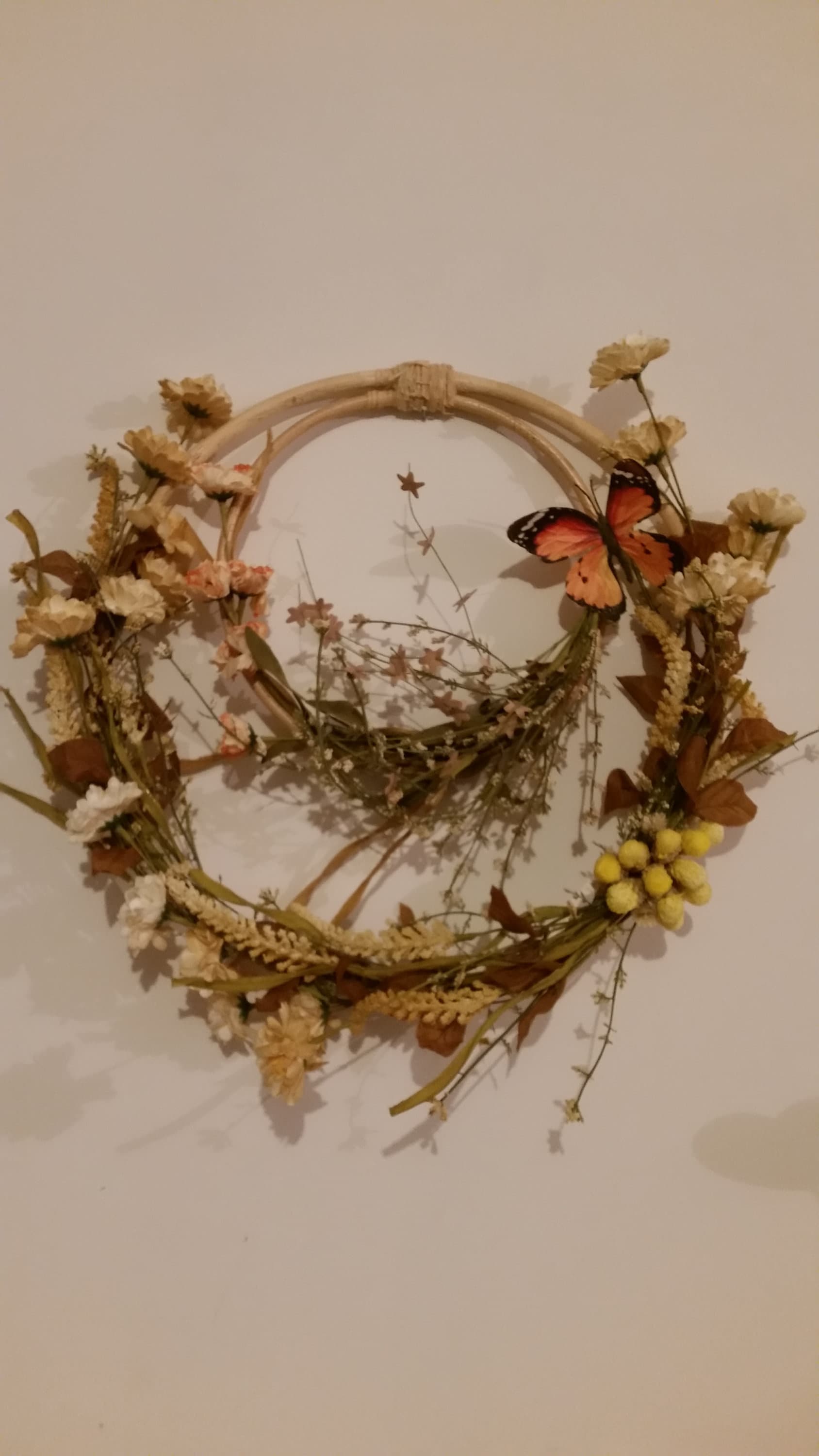 Couronne Décorative Artisanale Fleuri en Bois Fleurs Séchées Fleurs Des Champs