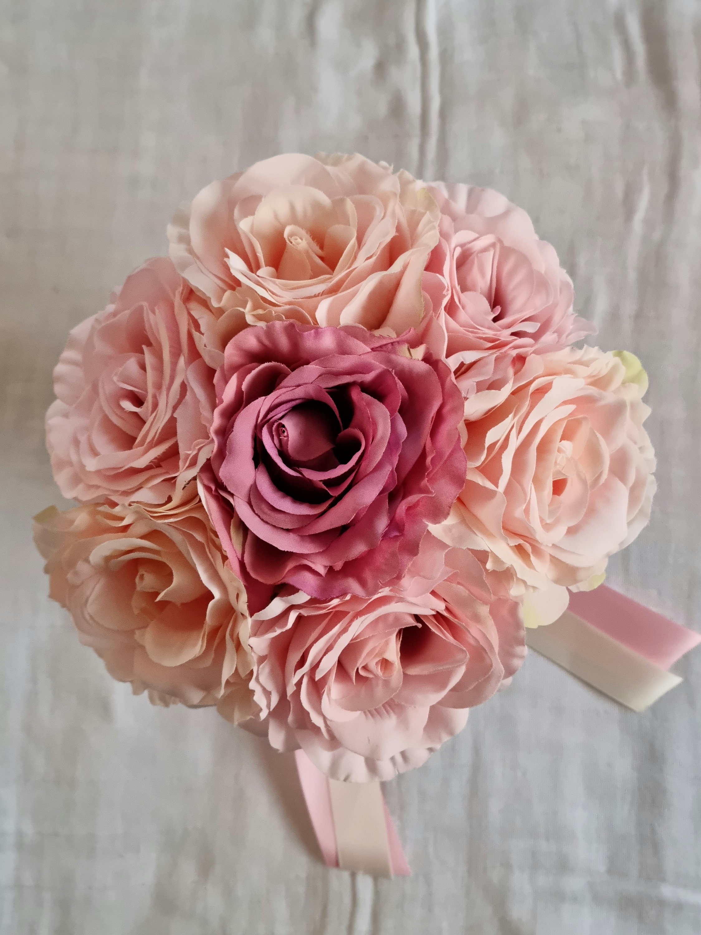 Couronne Composition Pour Cloche en Verre Bouquet de Roses Rose et Ruban Satin Bouquet Rose